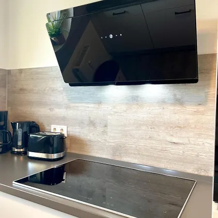 Διαμέρισμα Rooftop - Fuer 4 Personen Mit Parkplatz Und 2 Balkone