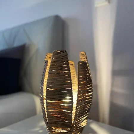 Rooftop - Fuer 4 Personen Mit Parkplatz Und 2 Balkone *