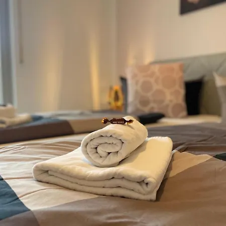 Διαμέρισμα Rooftop - Fuer 4 Personen Mit Parkplatz Und 2 Balkone *