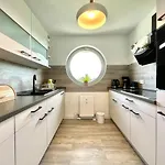 Modernes Rooftop In - Mit Parkplatz Und 2 Balkone! * Dresden