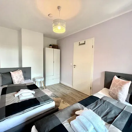 Rooftop - Fuer 4 Personen Mit Parkplatz Und 2 Balkone