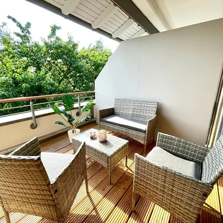 公寓 Rooftop Mit 2 Balkone, Stellplatz, Anbindung 德累斯顿