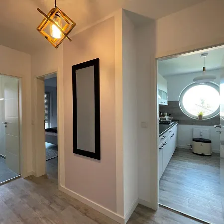 Rooftop - Fuer 4 Personen Mit Parkplatz Und 2 Balkone Апартаменты *