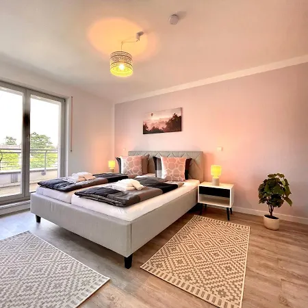 דירה Rooftop - Fuer 4 Personen Mit Parkplatz Und 2 Balkone