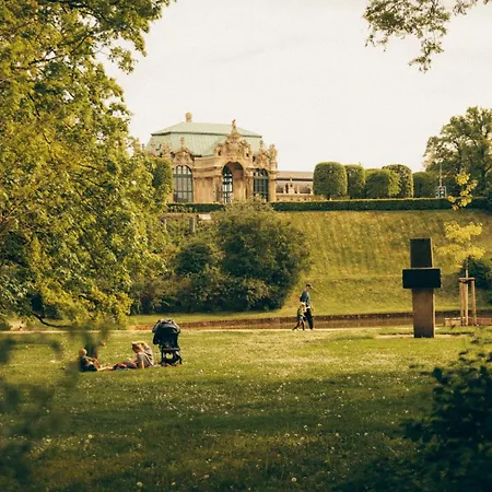 Rooftop - Fuer 4 Personen Mit Parkplatz Und 2 Balkone *