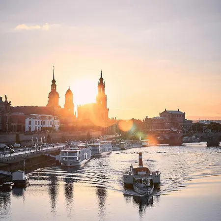 Rooftop - Fuer 4 Personen Mit Parkplatz Und 2 Balkone