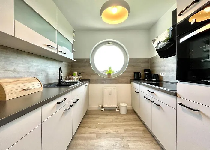 Modernes Rooftop In - Mit Parkplatz Und 2 Balkone! * Dresden